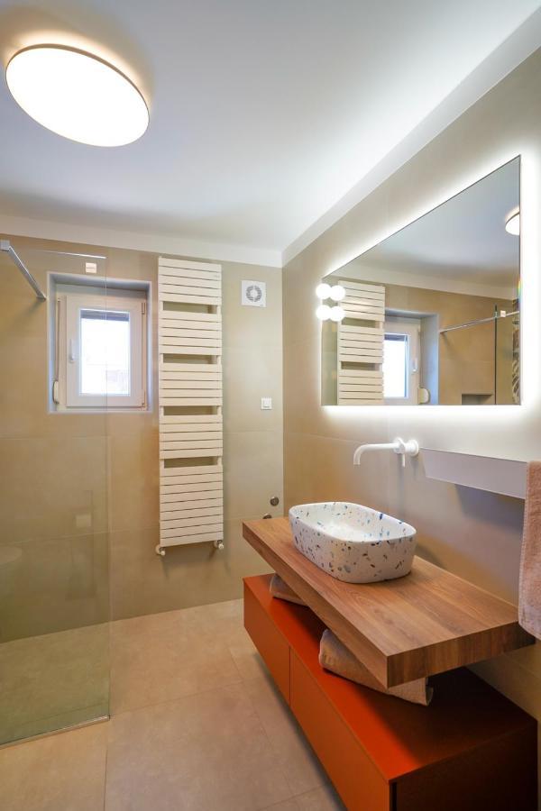 Apartments Palm View Rovinj Exterior photo
